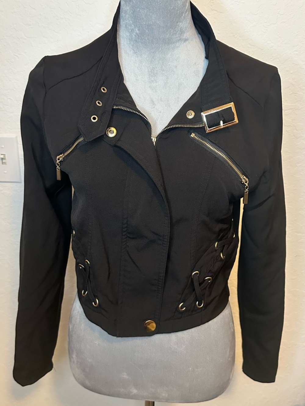 KAII Cropped Moto Jacket Black Lace Up Zip Biker Style Women’s L